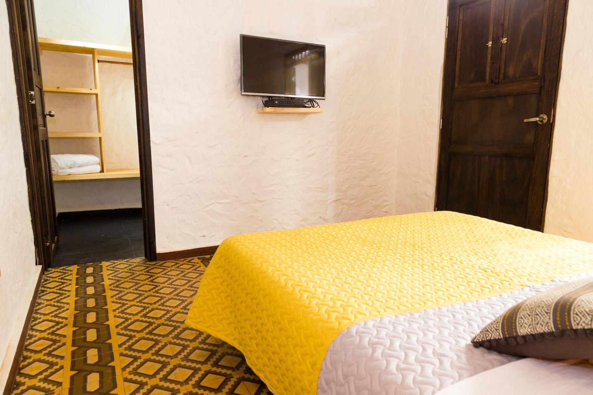 Hotel Mulato El Colegio  Pokoj fotografie